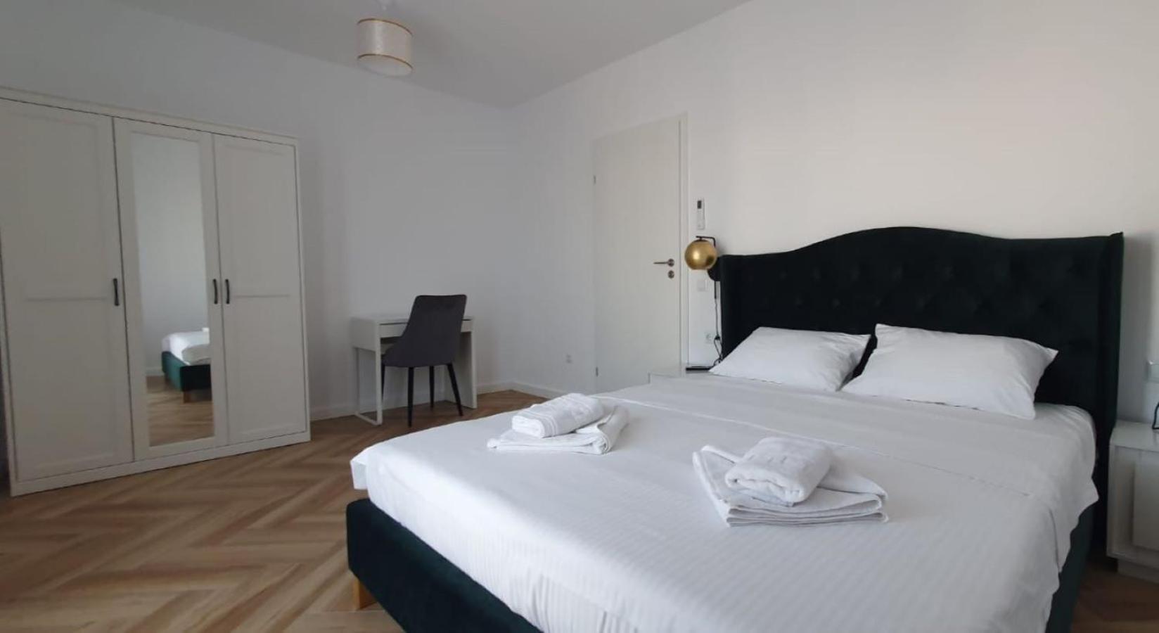 Cinque Stelle Hotel Apartments Клуж-Напока Екстер'єр фото