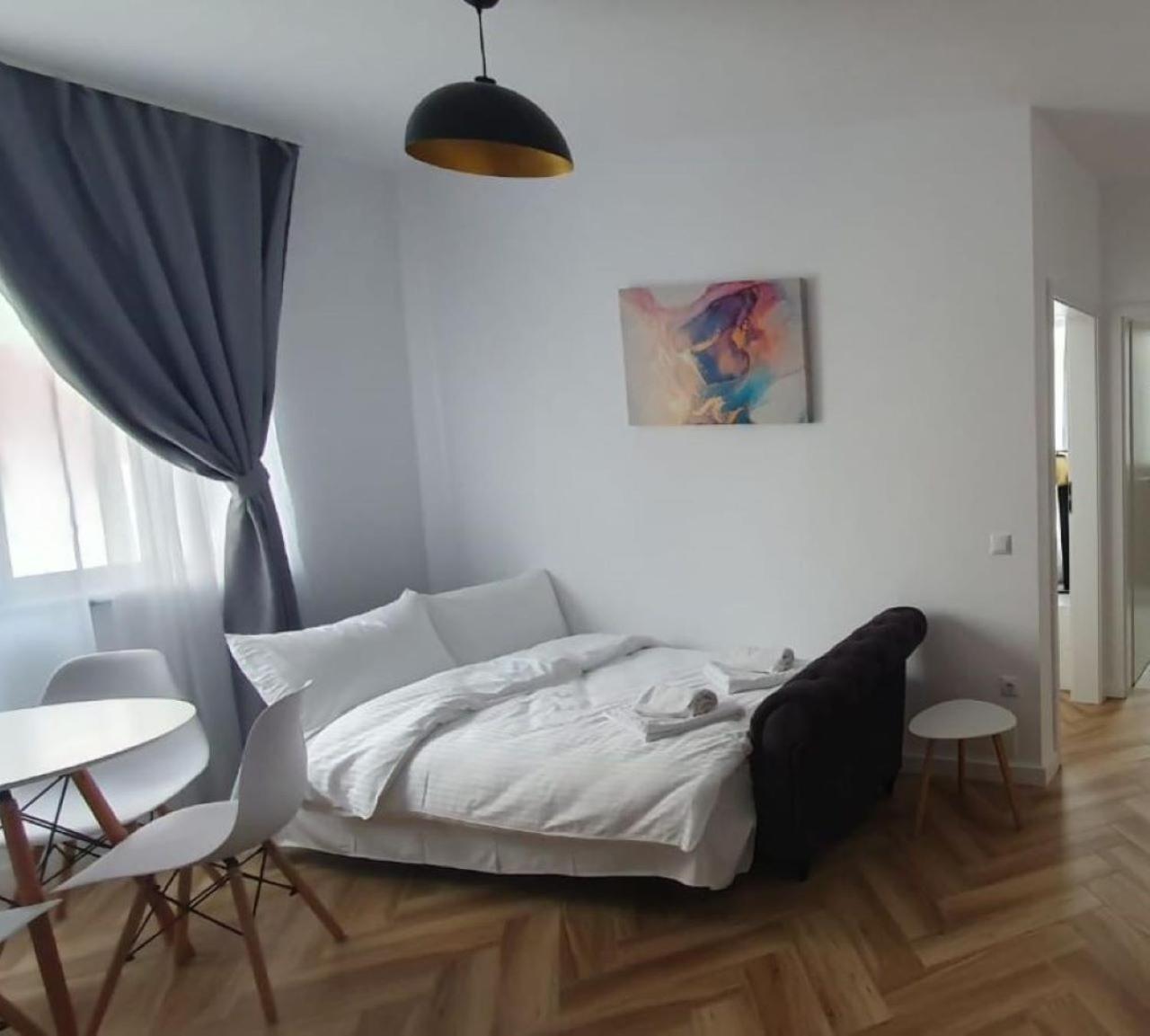 Cinque Stelle Hotel Apartments Клуж-Напока Екстер'єр фото